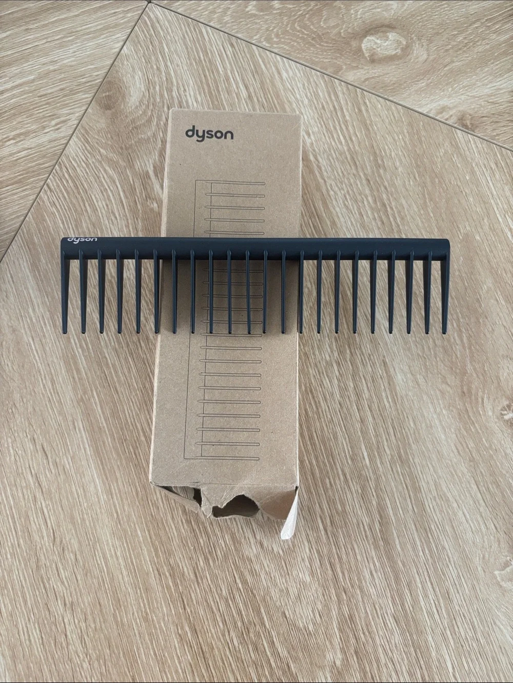Dyson comb attachment -brand new
